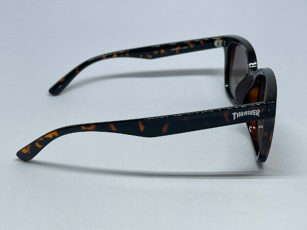 sonnetteのサングラス THRASHER スラッシャー AURA(オーラ)1061 DM-BHP 偏光レンズ・ブラウンハーフ【楽ギフ_包装】｜アングル3