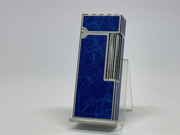 ギフト対応 商品説明 ★長い年月を経ても色褪せないその伝統的なフォルムを継承しつつ、新たにオイルライターとして【 FOX -フォックス - 】が復活。 　手に取った時の重量感、オール真鍮削り出しボディだからこそ生み出される特別な魅力です。 ...