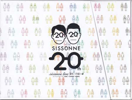 【ストーリー】シソンヌ結成20周年を記念して、これまでにDVD化されていた単独公演「シソンヌライブ」13作品を初Blu-ray化。特典DISCには、シソンヌライブ誕生前の2013年5月に行ったシソンヌ単独ライブ 「パ・ド・ドゥ& pas de deux& 2人の踊りの意」を収録。 【収録内容】 [Disc1 / Blu-ray / シソンヌライブ(une)] 本編映像：姉弟／職員室／立てこもり／名店への道／ガソリンスタンド／汚し屋／スポーツ交差点／町の美容室 特典音声：「シソンヌライブ[une]」オーディオコメンタリー 特典映像：「シソンヌライブ[monochrome]」厳選コント　タバコやめたら／ペットショップ [Disc2 / Blu-ray / シソンヌライブ(deux)] 本編映像：7の子／初泊まり／発信源、彼／お母さん先生／ラーメン屋／タクシー／インドカレー／不倫関係／別れ／帰り路 特典音声：「シソンヌライブ[deux]」オーディオコメンタリー 特典映像：「シソンヌライブ[une]／[deux]」メイキング [Disc3 / Blu-ray / シソンヌライブ(trois)] 本編映像：空港／息子の目覚まし時計／せいさくしゃ／先生の本性／じじいの杖／ナイト便所／リューヤの思い／野祭／母と息子／空港2 特典映像：「シソンヌライブ[une]」初演 厳選コント　立てこもり／「シソンヌライブ[deux]」初演 厳選コント　ラーメン屋／「シソンヌライブ[trois]」メイキング [Disc4 / Blu-ray / シソンヌライブ(quatre)] 本編映像：聞かないでくれよ／しつけ／俺の袋／大学デビュー／ことわれない女／人間してる／お父さんと美和子／企画会議／自由研究／先生と野村くん 特典映像：「シソンヌライブ[quatre]」メイキング／シソンヌ金沢プチ観光 [Disc5 / Blu-ray / シソンヌライブ(cinq)] 本編映像：やめられないお母さん／最新の勉強法／うちの息子、実は／ばばあの罠／てんぷら／家具屋／ヒーローインタビュー／止めてみたものの 特典音声：「シソンヌライブ[cinq]」オーディオコメンタリー 特典映像：「シソンヌライブ[cinq]」メイキング [Disc6 / Blu-ray / シソンヌライブ(six)] 本編映像：婚活パーティー／野村くんの夢／Japanese Ojisan／父へ／ボクシングジムに通いたいけど／同居人の／サ裸リーマン 特典音声：「シソンヌライブ[six]」オーディオコメンタリー 特典映像：シソンヌライブ[deux]より「タクシー（location ver.）」 [Disc7 / Blu-ray / シソンヌライブ(sept)] 本編映像：代わりに読んで／車に乗るな／成美と百花／割烹SHU／野村くん、オーディションを受ける／カメラマンとアシスタント 特典音声：「シソンヌライブ[sept]」オーディオコメンタリー 特典映像：野村くん、街頭インタビューにつかまる／野村のまさのひろ「Tsuyu & 梅雨& 」Music Video [Disc8 / Blu-ray / シソンヌライブ(hult)] 本編映像：閉めたのに／野村くん、登校する／キッチンようこ／知らない自分／飲み会のあと／叔父と甥っ子 特典音声：「シソンヌライブ[huit]」オーディオコメンタリー 特典映像：【東野幸治の大好きなシソンヌライブ】東野幸治とシソンヌ／ラーメン屋／ばばあの罠 [Disc9 / Blu-ray / シソンヌライブ(neuf)] 本編映像：不安／隣人／恋人／お店／老後 特典音声：「シソンヌライブ[neuf]」オーディオコメンタリー 特典映像：ようこさんデカ盛りに挑戦（完全版） [Disc10 / Blu-ray / シソンヌライブ(dix)] 本編映像：町の葬儀屋／野村くん、寺山さんに会う／居酒屋ございあす／株主総会／人類の、未来のために 特典音声：「シソンヌライブ[dix]」オーディオコメンタリー 特典映像：「人類の、未来のために」『大丈夫です！』フルコンプリート [Disc11 / Blu-ray / シソンヌライブ(onze)] 本編映像：喫茶店にて／野村くん、愛されたい／議員と記者／パートナー／30年前の ※バリアフリー日本語字幕の表示が選択できます。 [Disc12 / Blu-ray / シソンヌライブ(douze)] 本編映像：逃げた男／働き方改革／千鶴様と伴／青年とおじさんと猫／昨日見た ※バリアフリー日本語字幕の表示が選択できます。 [Disc13 / Blu-ray / シソンヌライブ(treize)] 本編映像：とんかつ屋／気付き／野村くんと雑居ビルのトイレ／対談／夏糸 ※バリアフリー日本語字幕の表示が選択できます。 [特典Disc / Blu-ray / シソンヌ単独ライブ「パ・ド・ドゥ& pas de deux& 2人の踊りの意」] 本編映像：父ひとり子ひとり／鍋／現代人／機種変更／お部屋探し♡／診察／製作発表会／Rainy woman／まちのCD屋さん【特典内容】特典ディスク／ブックレット(48P)タイトルシソンヌ結成20周年記念「シソンヌライブ Blu-ray BOX」 完全生産限定版監督出演者シソンヌ受賞・その他発売日2026年1月28日発売元・レーベルよしもとミュージック仕様メディア形態Blu-rayリージョンコードフリー言語字幕日本語字幕／バリアフリー日本語字幕収録時間約94分+23分／約98分+17分／約97分+37分／約82分+26分／約100分+13分／約98分+7分／約99分+6分／約96分+33分／約103分+10分／約96分+5分JANコード4571487596721製品コードYRXX-603/16