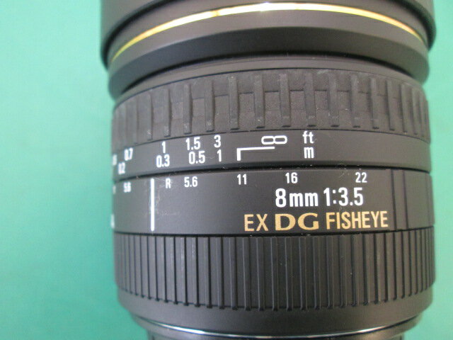 期間限定値下げ！【SIGMA フィッシュアイ 8mm F3.5 EX DG】 Canonマウント Amazon.com : Sigma 8mm f/3.5 EX DG Circular Fisheye Lens for Canon