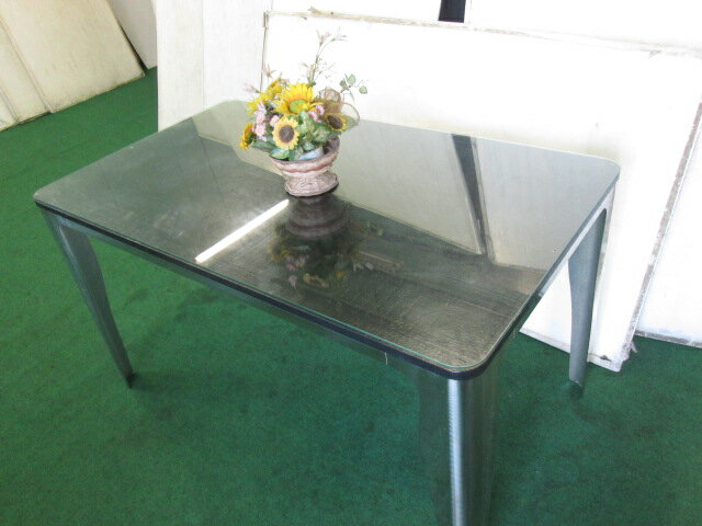 トーヨーキッチンスタイル アトランタ テーブル W135×D75×H72cm 個人様営業所止(0714CI)7CC-23【中古】【RCP】