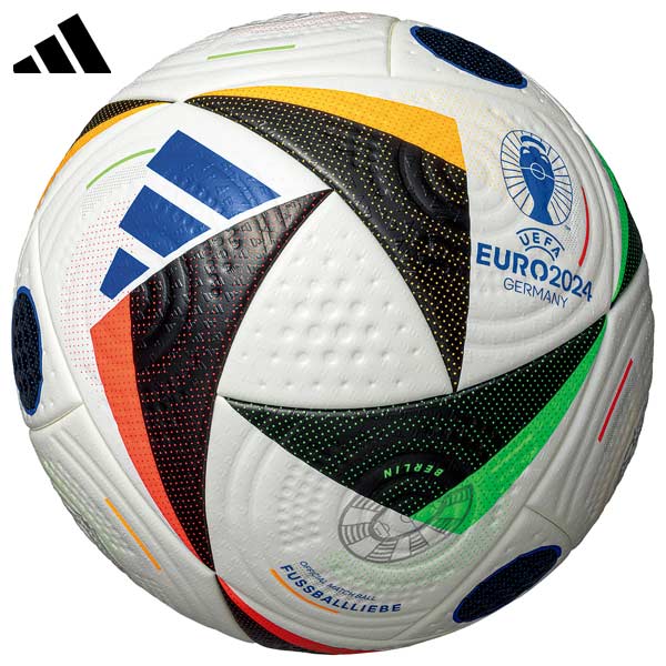 ■UEFA EURO2024公式試合球 ■フースバルリーベはドイツ語で「フットボールへの愛」を意味します。 フットボールの喜びと大会トーナメントのエネルギーよりインスピレーションを得て、色鮮やかなエッジ、曲線、ドット表現にて強調された目立つ黒い翼形状を通じて、ボール自体の動きや試合でのエネルギーを表現しています。 ■また、力強い赤、青、緑、オレンジカラーの使用は、対戦国が大会トーナメントにもたらす活気と、世界中のファンから多くの愛を引き込むフットボールの純粋な純真さの双方を称賛しています。 ■試合球には大会トーナメントで使用される各スタジアムが開催都市の名前と共に表現されています。 ■サーマルボンディング製法 熱接合技術により、縫い目の無い表皮構造を可能にしました。それにより、どこを蹴っても同一の反発力が生じ、正確なパスやシュートを実現することが可能となります。 ■スピードシェルパネルシェイプ 【種別】 サッカーボール 【メーカー名】 アディダス（adidas） 【サイズ】 5号球（中学校〜一般） 【特徴】 ■国際公認球■サーマルボンディング・人工皮革■芝用 【ご注意】 ■画面上と実物では多少色具合が異なって見える場合もございます。ご了承ください。アディダス(adidas)/サッカー ボール 5号球 UEFA EURO2024 公式試合球 フースバルリーベ プロ ユーロ FUSSBALLLIEBE PRO オフィシャルマッチボール AF590