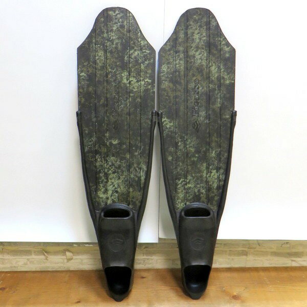 【中古】ピカソ・マスター 水中狩猟 フィン スキューバ ダイビング Picasso Master SPEED Green Camo Fins 28～30cm 44/46 TA0034 ◇