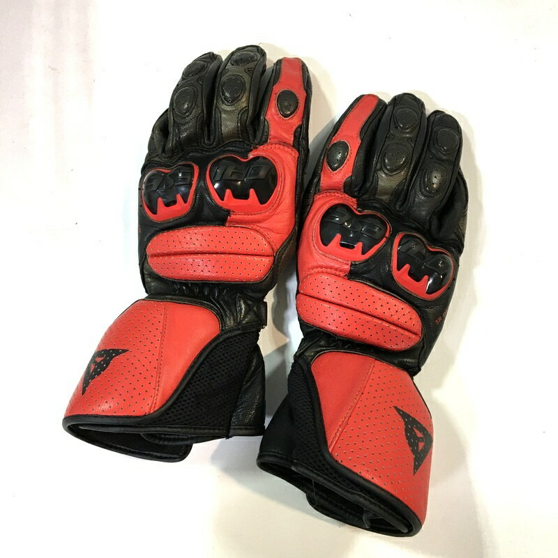 ダイネーゼ　ゴアテックスグローブ　Mサイズ　美品 ダイネーゼ（DAINESE） 【公式】THUNDER GORE-TEX GLOVES 防風 防水