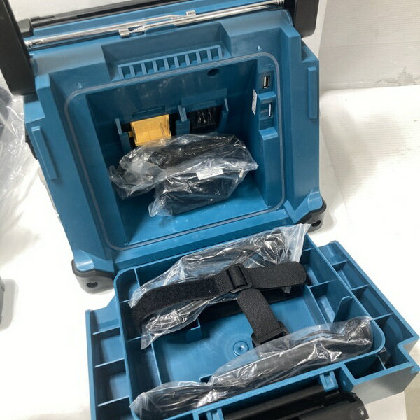 【中古】makita マキタ 防災用コンボキット CK1010 充電式ラジオ付テレビ TV100+充...