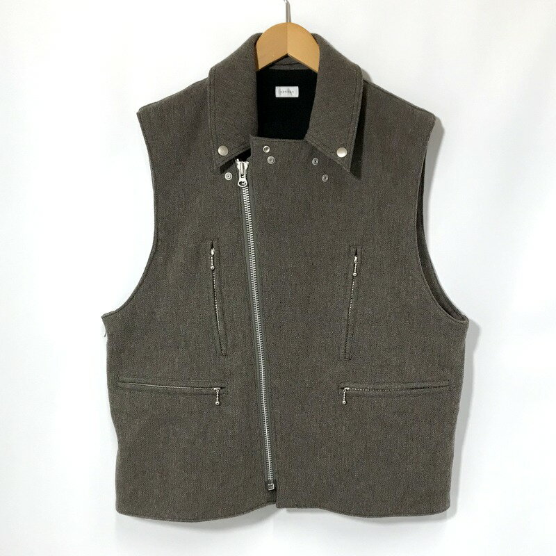 【中古】 RENEGH MELTON RIDERS VEST 美品 RNG23AW-JK01 ライダースベスト ウール ベスト 無地 カジュアル 古着 メンズ サイズ2 Mサイズ相当 チャコールグレー レネフ アウター A11649◆