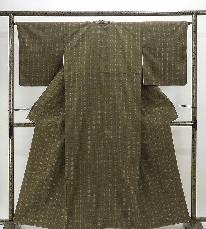 Rakuten - 紬 未着用美品 正絹 幾何模様 身丈160cm 裄丈64.5cm 紬 未使用 新古品 着物 d0473