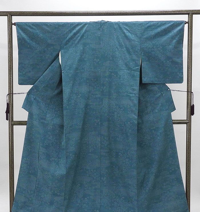＼20％OFFクーポン配布中！／紬 未着用美品 正絹 本場結城玉紬 幾何模様 身丈159cm 裄丈65cm 紬 未使用 新古品 着物 d4044