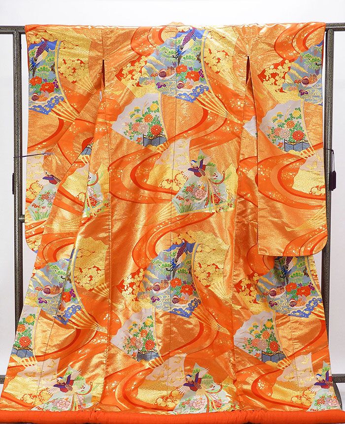 開始2時間限定＼49％OFFクーポン／配布中！色打掛 正絹 吉祥 花鳥 四季花 打掛 花嫁衣裳 婚礼 美品 中古 リサイクル ブライダル ウエデ..