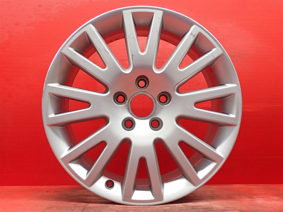 アウディ A6純正8本スポーク 7Jx17 +42 5/112 シルバー(銀色)系