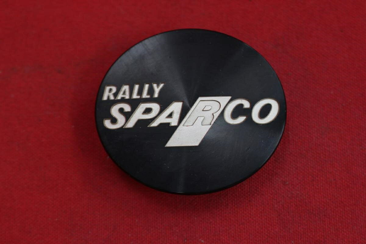 ●商品情報 RALLYSPARCOセンターキャップ1枚直径60mmぐらいお探しの方、この機会に是非どうぞ！ジャンクAP871総額 2000円+消費税 送料 1000円+消費税 社外 キャップ 商品番号 P000000871 （お問い合わせの際にはこの番号をお伝え下さい） 部品名 キャップ 証明書 無 保証書 なし 取扱説明書 無 当店評価 ジャンクA スペック 送料（税別） 1,000円 ※沖縄県や離島の場合は中継料が加算されます 当店は中古専門店です。商品画像をよくご確認の上ご購入下さい。 お気に召しませんでしたか？ 当店には数万点の商品があります。 他の商品もぜひご検討ください。 この店舗の他の商品も見てみる