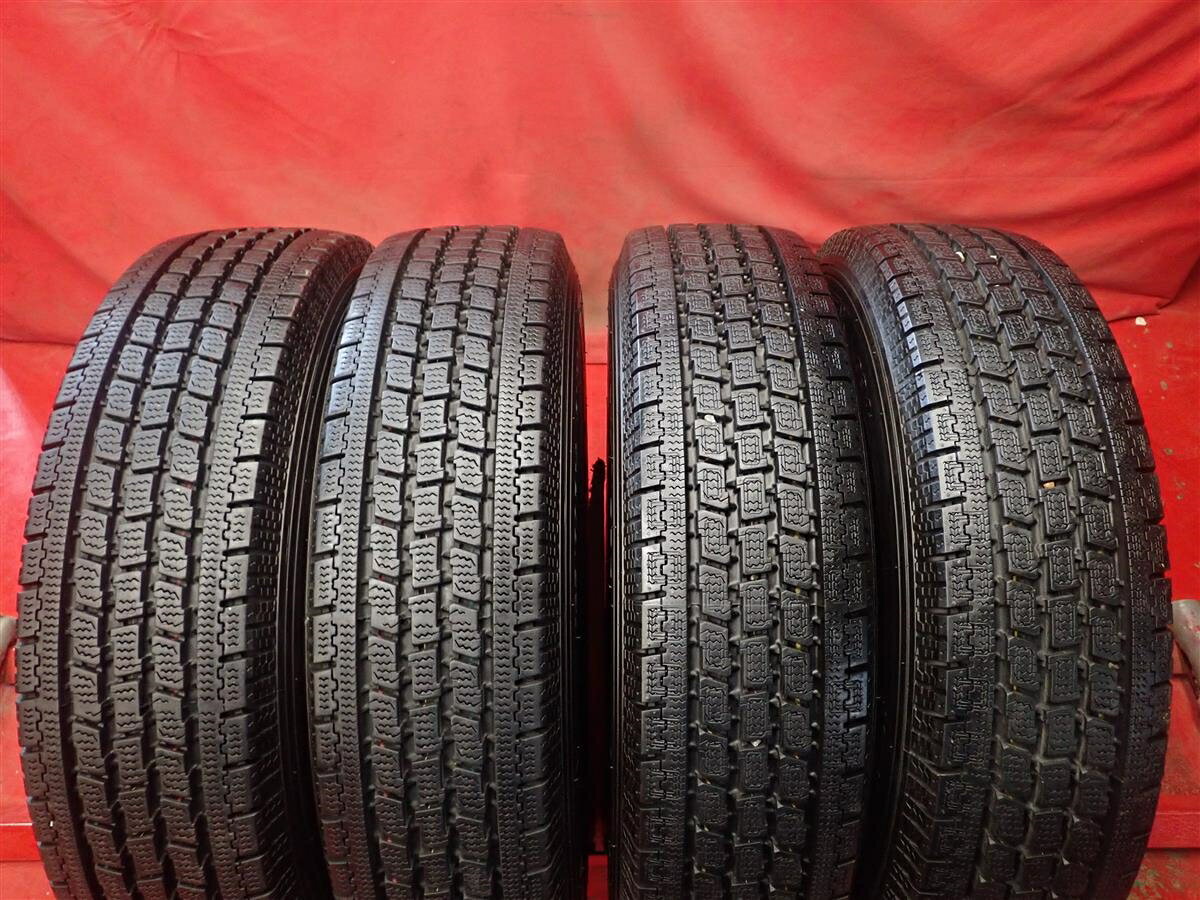 トーヨー デルベックス 934 TOYO DELVEX 934 165/80R14 91/90N 165/80R14 97/95NNV200 バネット バン アコード アスコット アスパイア エテルナ エメロード オースター ガゼール ギャラン シャリオ シルビア スカイライン スペクトロン タウンエース バン デリカ D:3 ブルー