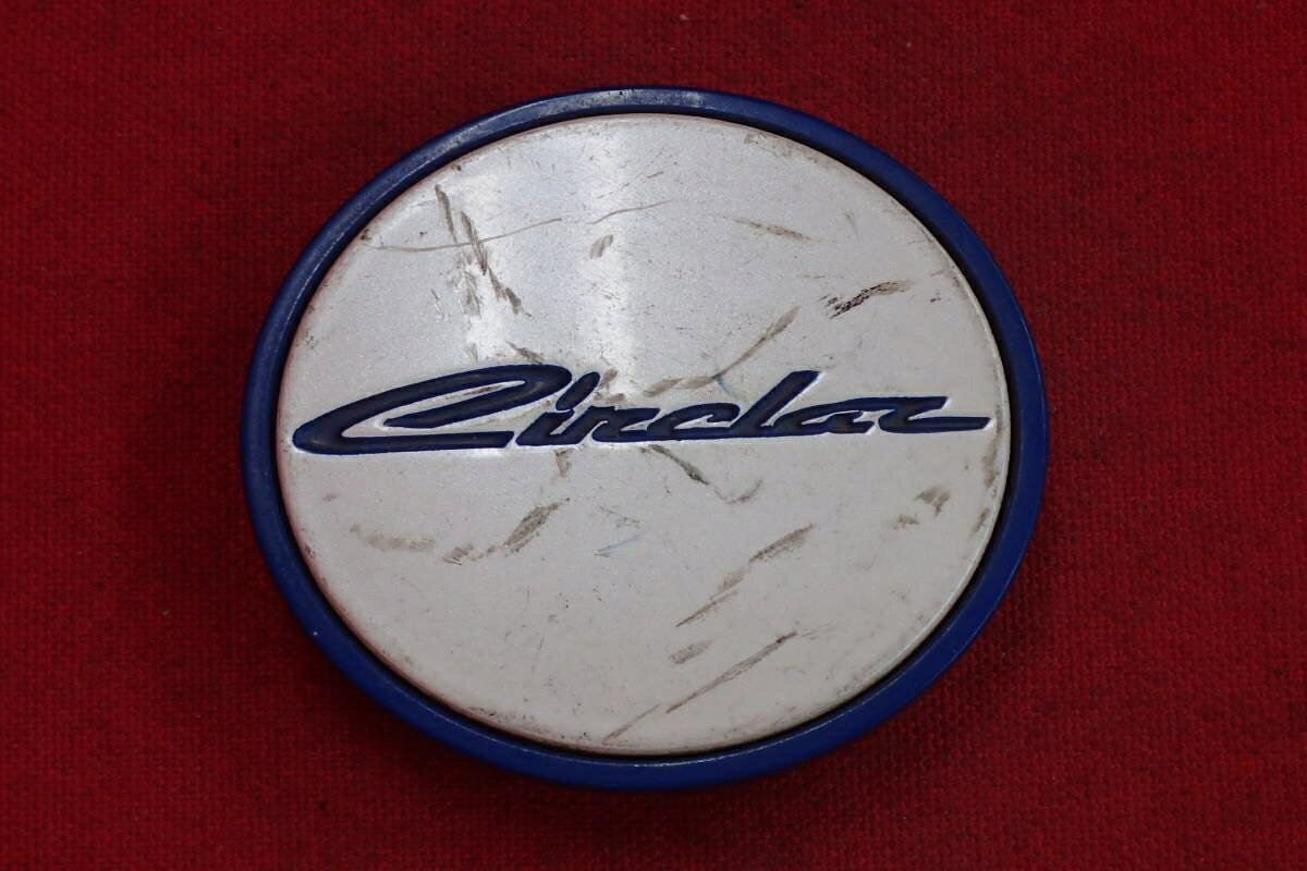 ●商品情報 サーキュラー　センターキャップ1枚画像の物が全てです。中古品の為、傷・サビ・シミ等ある物もございます。程度は画像にて確認して下さい。お探しの方、この機会に是非どうぞ！ジャンクCP1722総額 3000円+消費税 送料 1000円+消費税 社外 キャップ 商品番号 P000001722 （お問い合わせの際にはこの番号をお伝え下さい） 部品名 キャップ 証明書 無 保証書 なし 取扱説明書 無 当店評価 ジャンクC スペック 送料（税別） 1,000円 ※沖縄県や離島の場合は中継料が加算されます 当店は中古専門店です。商品画像をよくご確認の上ご購入下さい。 お気に召しませんでしたか？ 当店には数万点の商品があります。 他の商品もぜひご検討ください。 この店舗の他の商品も見てみる