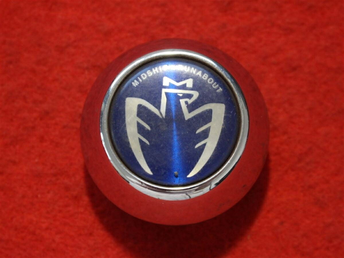 ●商品情報 MIDSHIP RUNABOUT中古センターキャップ1枚の出品です。キズ、変色又はくすみがあります。プラスチック製、青色、メッキ色です。刻印 2385 >PPO<☆キャップを傷つけて.しまった方、破損してしまった方、いつの間にか知らないうちに飛んで行って失くしてしまった方、経年劣化により使用出来なくなってしまった方など、単品でお探しの方におススメです！！☆【寸法・程度について】【程度について】キズ等の程度につきましては画像にてご確認ください。表記は省略させて頂いておりますのでご了解ください。【寸法】※すべて実測値です画像にてご確認下さい。測定個所は下記の部分となります。全幅(直径)・裏面取付部径・厚さ(高さ)ジャンクBP5201826送料 1100円（税込） 社外 キャップ 商品番号 P005201826 （お問い合わせの際にはこの番号をお伝え下さい） 部品名 キャップ 証明書 無 保証書 なし 取扱説明書 無 当店評価 ジャンクB スペック 送料（税別） 1,000円 ※沖縄県や離島の場合は中継料が加算されます 当店は中古専門店です。商品画像をよくご確認の上ご購入下さい。 お気に召しませんでしたか？ 当店には数万点の商品があります。 他の商品もぜひご検討ください。 この店舗の他の商品も見てみる