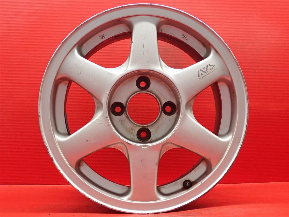 AVS VS-6 8Jx16 +35 4/114.3 シルバー(銀色)系