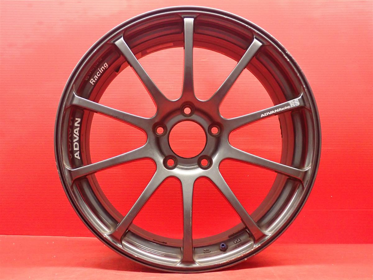 ADVAN(アドバン) レーシング RS 7.5Jx18 +48 5/114.3 ガンメタ系
