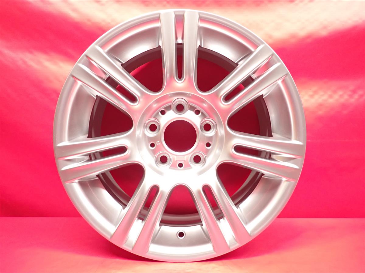 BMW 3シリーズ(E90)純正Mダブルスポーク スタイリング194 8Jx17 +34 5/120 シルバー(銀色)系