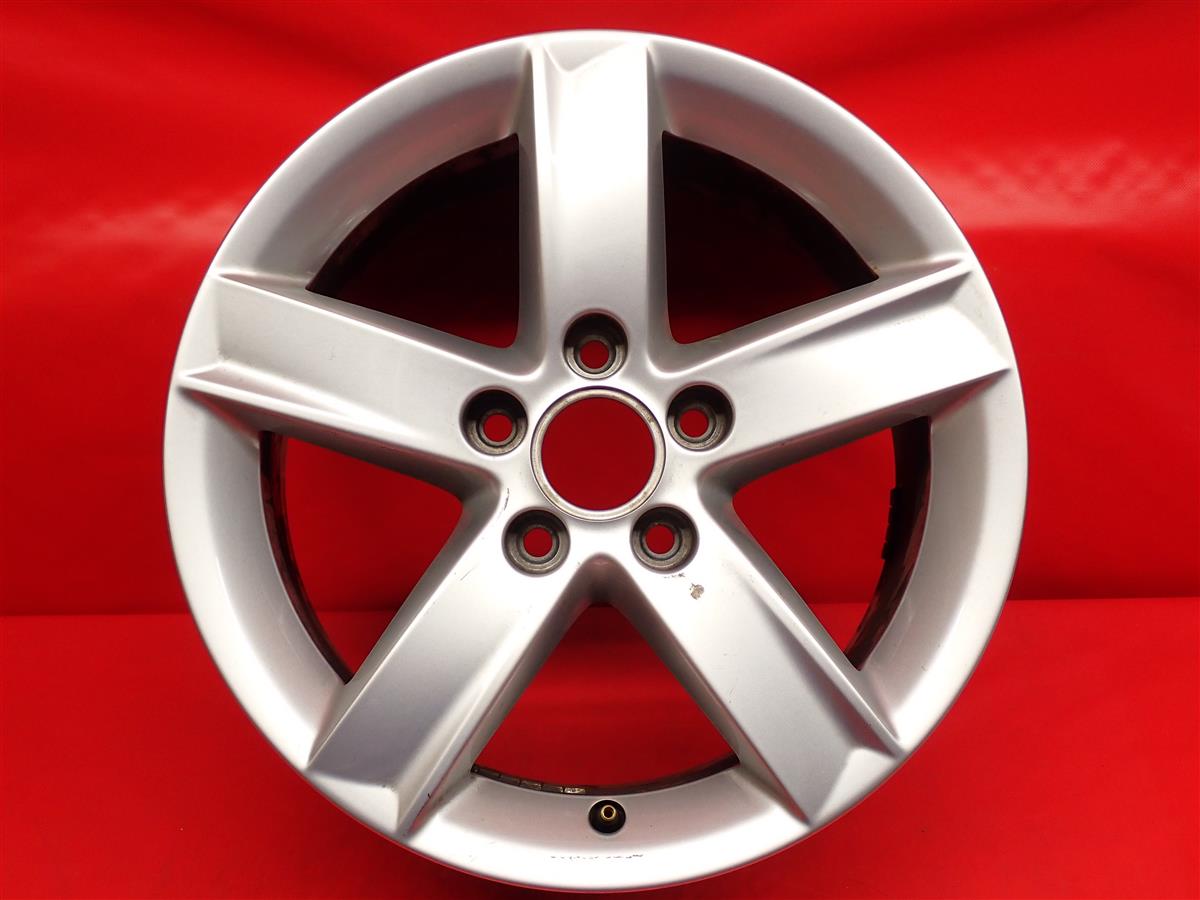 アウディ A4(8K)純正 7Jx16 +46 5/112 シルバー(銀色)系