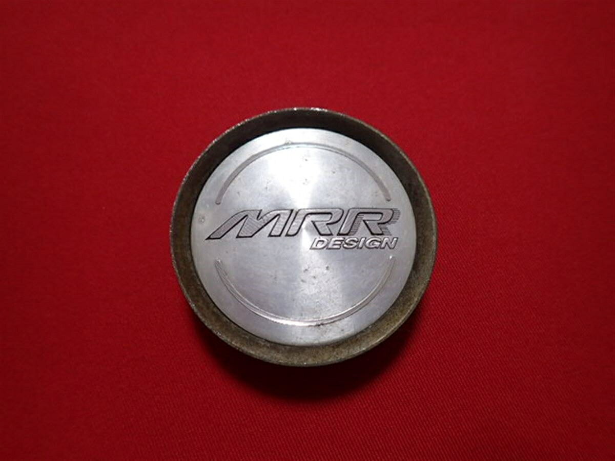 ●商品情報 MRR DESIGN 中古センターキャップ1枚の出品です。全体的にキズ、変色またはくすみがあります。アルミ製、素材色です。刻印 MR187☆キャップを傷つけてしまった方、破損してしまった方、いつの間にか知らないうちに飛んで行って失くしてしまった方、経年劣化により使用出来なくなってしまった方など、単品でお探しの方におススメです！！☆【寸法・程度について】【程度について】キズ等の程度につきましては画像にてご確認ください。表記は省略させて頂いておりますのでご了解ください。【寸法】※すべて実測値です画像にてご確認下さい。測定個所は下記の部分となります。全幅(直径)・裏面取付部径・厚さ(高さ)ジャンクCP5204659 社外 キャップ 商品番号 P005204659 （お問い合わせの際にはこの番号をお伝え下さい） 部品名 キャップ 証明書 無 保証書 なし 取扱説明書 無 当店評価 ジャンクC スペック 送料（税別） 1,000円 ※沖縄県や離島の場合は中継料が加算されます 当店は中古専門店です。商品画像をよくご確認の上ご購入下さい。 お気に召しませんでしたか？ 当店には数万点の商品があります。 他の商品もぜひご検討ください。 この店舗の他の商品も見てみる