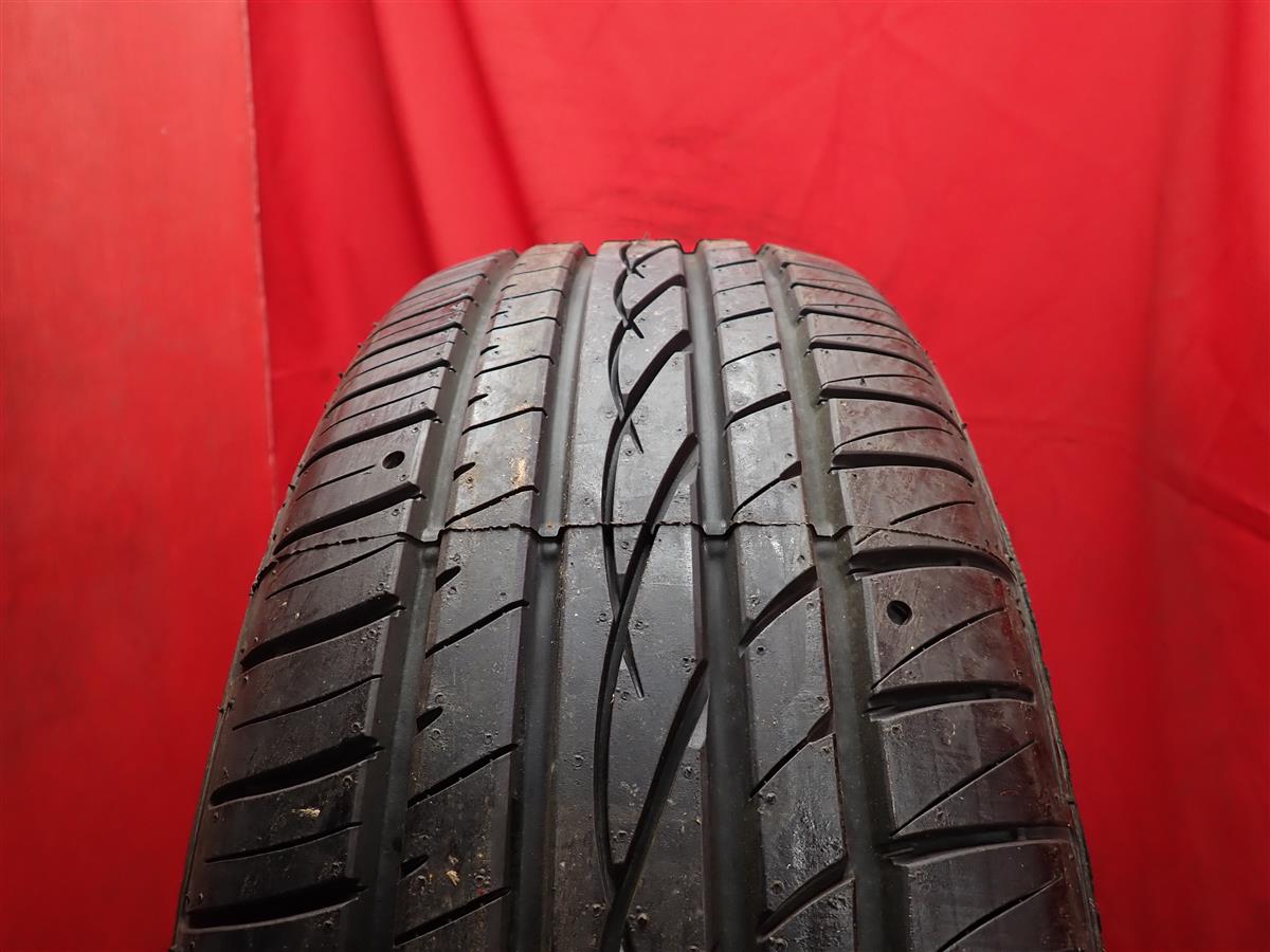 ファルケン ジークス ZE-912 FALKEN ZIEX ZE-912 195/55R16 87V 1シリーズ 206CC 207 207CC 207SW 208 A1 Aクラス C3 CR-Z DS3 MG3 アリオン ウイングロード カローラ フィールダー カローラ ランクス キューブ フィット プリウス プレミオ ポロ ミト ミニ ミニ 5ドア ミニ