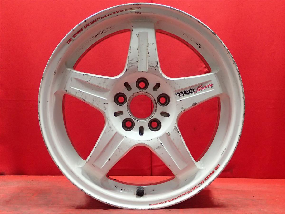TRD SPORTS T3 7Jx16 +33 5/100 ホワイト(白色)系