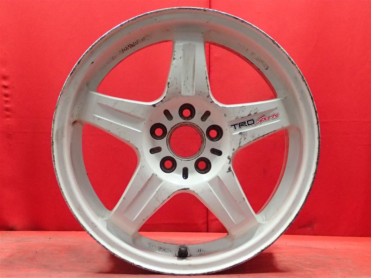 TRD SPORTS T3 7Jx16 +33 5/100 ホワイト(白色)系