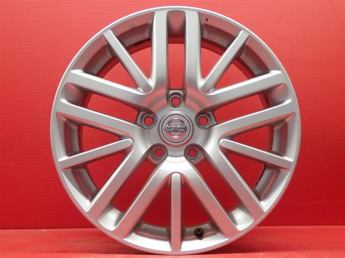 フーガ 純正15本スポーク 7Jx17 +45 5/114.3 シルバー(銀色)系