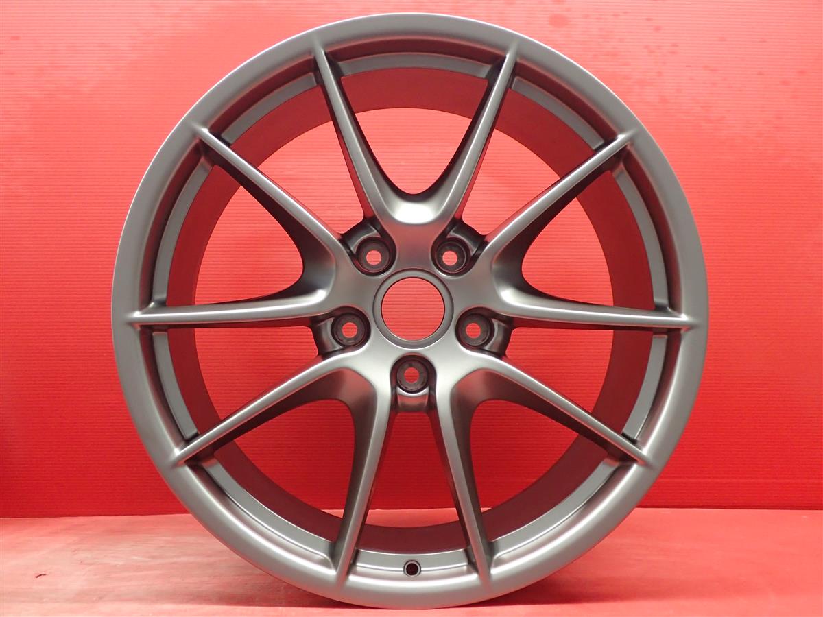 20 inches + - ポルシェ 981ボクスターGTS純正 9.5Jx20 +45 5/130 ガンメタ系