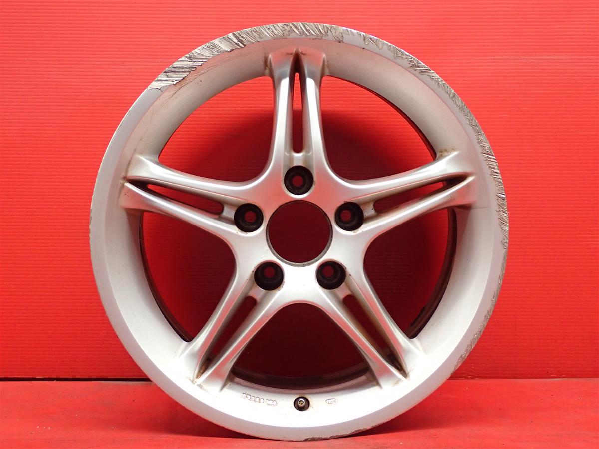 AVS VS-5 7.5Jx16 +32 5/114.3 シルバー(銀色)系