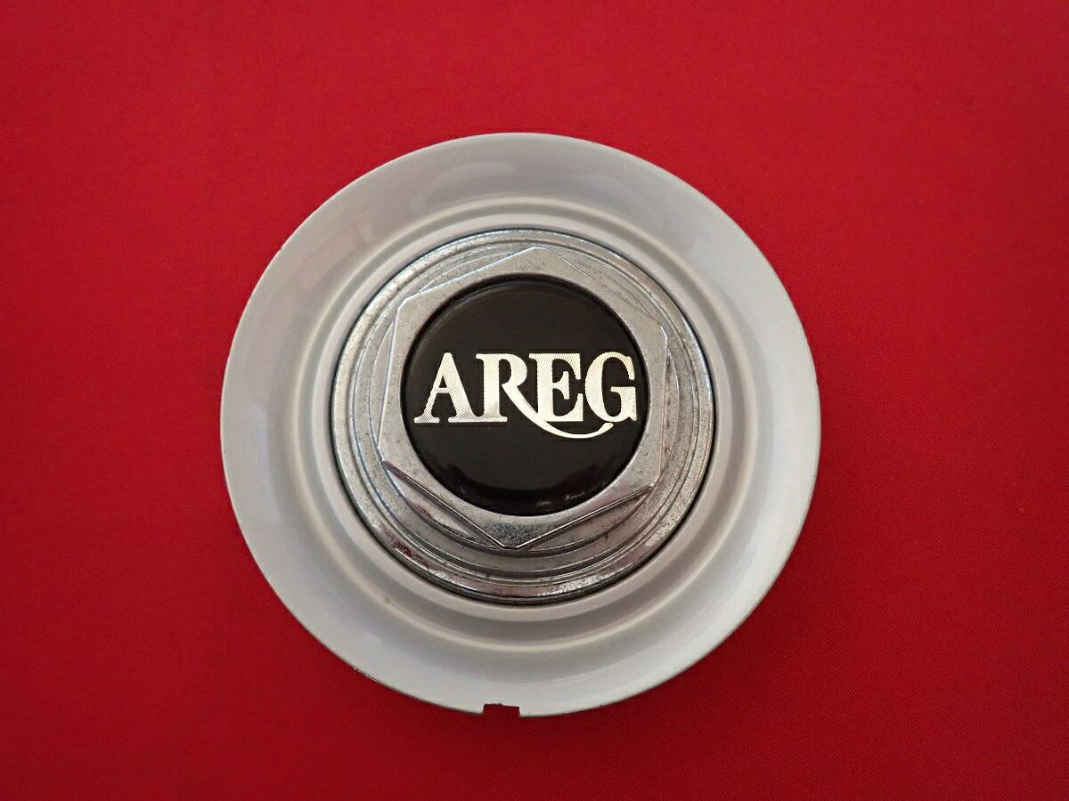 ●商品情報 AREG 中古センターキャップ1枚の出品です。全体的にキズ、変色またはくすみがあります。プラスチック製、銀色×黒色です。刻印 BC-105 BC-057☆キャップを傷つけてしまった方、破損してしまった方、いつの間にか知らないうちに飛んで行って失くしてしまった方、経年劣化により使用出来なくなってしまった方など、単品でお探しの方におススメです！！☆【寸法・程度について】【程度について】キズ等の程度につきましては画像にてご確認ください。表記は省略させて頂いておりますのでご了解ください。【寸法】※すべて実測値です画像にてご確認下さい。測定個所は下記の部分となります。全幅(直径)・裏面取付部径・厚さ(高さ)ジャンクCP5205103 社外 キャップ 商品番号 P005205103 （お問い合わせの際にはこの番号をお伝え下さい） 部品名 キャップ 証明書 無 保証書 なし 取扱説明書 無 当店評価 ジャンクC スペック 送料（税別） 1,000円 ※沖縄県や離島の場合は中継料が加算されます 当店は中古専門店です。商品画像をよくご確認の上ご購入下さい。 お気に召しませんでしたか？ 当店には数万点の商品があります。 他の商品もぜひご検討ください。 この店舗の他の商品も見てみる