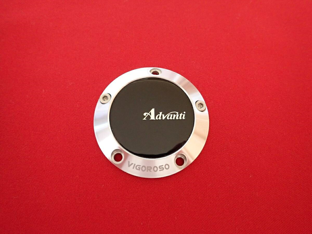 ●商品情報 Advanti アドヴァンティ 中古センターキャップ1枚の出品です。全体的にキズがあります。アルミ製、素材色×黒色です。☆キャップを傷つけてしまった方、破損してしまった方、いつの間にか知らないうちに飛んで行って失くしてしまった方、経年劣化により使用出来なくなってしまった方など、単品でお探しの方におススメです！！☆【寸法・程度について】【程度について】キズ等の程度につきましては画像にてご確認ください。表記は省略させて頂いておりますのでご了解ください。【寸法】※すべて実測値です画像にてご確認下さい。測定個所は下記の部分となります。全幅(直径)・裏面取付部径・厚さ(高さ)ジャンクBP5205432 社外 キャップ 商品番号 P005205432 （お問い合わせの際にはこの番号をお伝え下さい） 部品名 キャップ 証明書 無 保証書 なし 取扱説明書 無 当店評価 ジャンクB スペック 送料（税別） 1,000円 ※沖縄県や離島の場合は中継料が加算されます 当店は中古専門店です。商品画像をよくご確認の上ご購入下さい。 お気に召しませんでしたか？ 当店には数万点の商品があります。 他の商品もぜひご検討ください。 この店舗の他の商品も見てみる