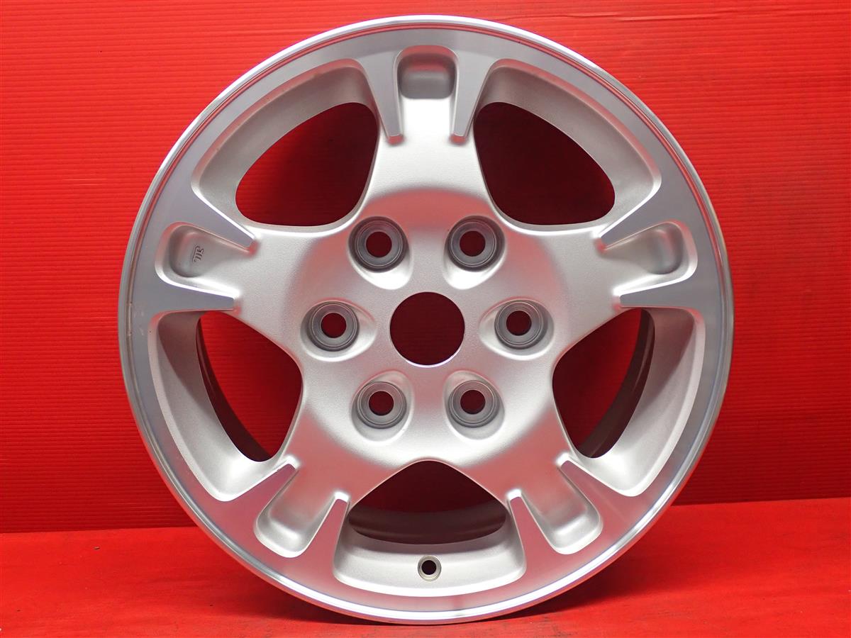 タイヤ＆三菱純正アルミホイール付き265/70-16パジェロ装着品4本