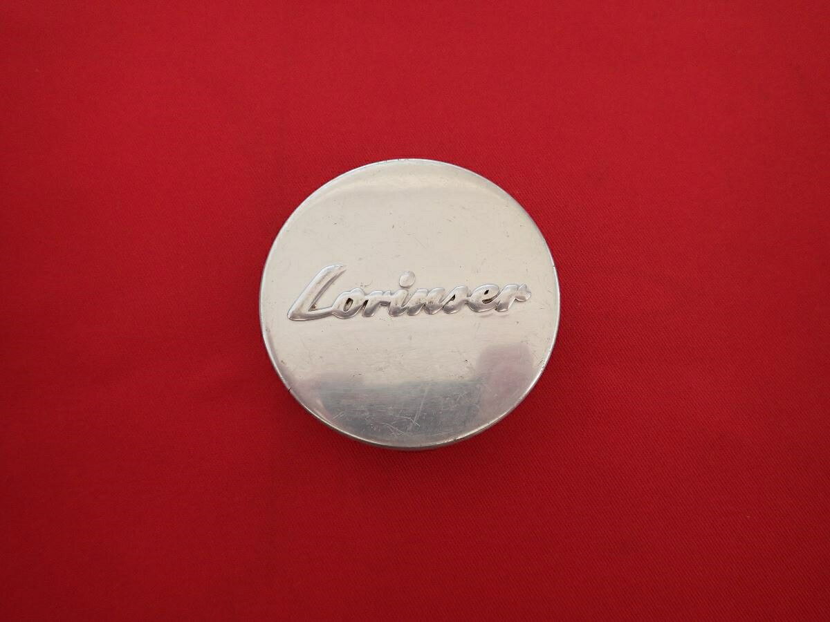 ●商品情報 Lorinser ロリンザー 中古センターキャップ1枚の出品です。全体的にキズがあります。アルミ製、素材色です。☆キャップを傷つけてしまった方、破損してしまった方、いつの間にか知らないうちに飛んで行って失くしてしまった方、経年劣化により使用出来なくなってしまった方など、単品でお探しの方におススメです！！☆【寸法・程度について】【程度について】キズ等の程度につきましては画像にてご確認ください。表記は省略させて頂いておりますのでご了解ください。【寸法】※すべて実測値です画像にてご確認下さい。測定個所は下記の部分となります。全幅(直径)・裏面取付部径・厚さ(高さ)ジャンクCP5205508 社外 キャップ 商品番号 P005205508 （お問い合わせの際にはこの番号をお伝え下さい） 部品名 キャップ 証明書 無 保証書 なし 取扱説明書 無 当店評価 ジャンクC スペック 送料（税別） 1,000円 ※沖縄県や離島の場合は中継料が加算されます 当店は中古専門店です。商品画像をよくご確認の上ご購入下さい。 お気に召しませんでしたか？ 当店には数万点の商品があります。 他の商品もぜひご検討ください。 この店舗の他の商品も見てみる