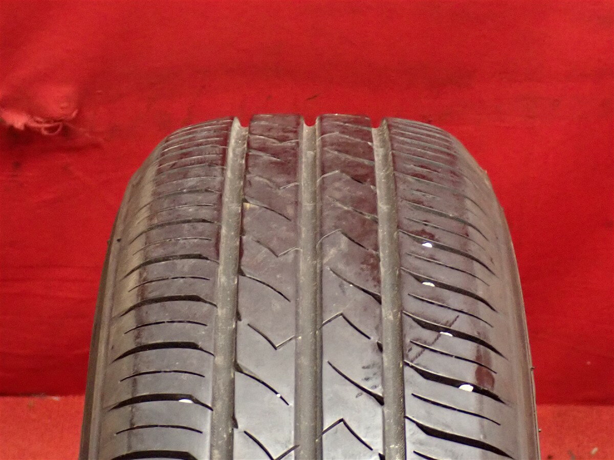 トーヨー SD-7 TOYO SD-7 175/65R14 82S 19 200 206 306 500 ADワゴン AX BX CR-X デルソル NXクーペ TB ZX bB アストラ アストラ ワゴン アトレー7 インテグラ ウィル サイファ ウイングロード カローラ カローラ レビン カローラII カングー キャパ キューブ キューブ