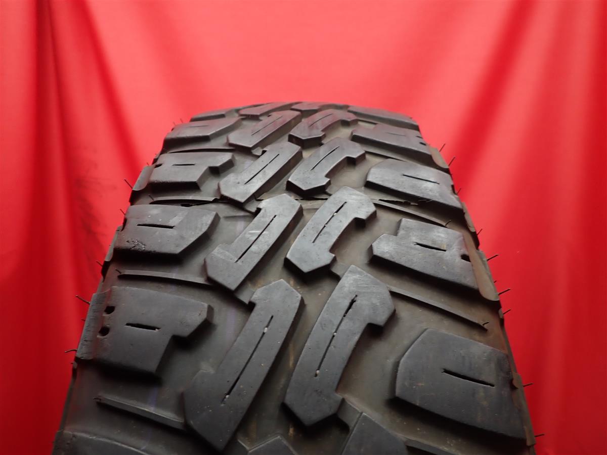 ナンカン マッドスター ラジアル M/T FT-9 NANKANG MUDSTAR 215/70R16 100T RAV4 RVR アウトランダー アウトランダー PHEV アストロ エクリプスクロス エスケープ エレメント クルーガー サファリ デリカ D:5 トリビュート ハリアー パジェロ イオ ランドクルーザー