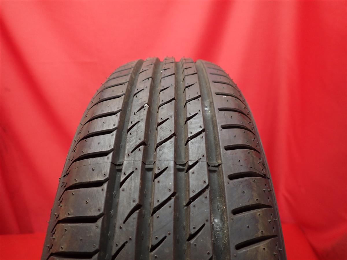 マックストレック MAXIMUS M2 MAXTREC MAXIMUS M2 155/65R14 75T AX AZ-ワゴン AZ-ワゴン カスタムスタイル MRワゴン MRワゴン Wit R1 R2 eKカスタム eKクロス eKクロス スペース eKスペース eKスペース カスタム eKワゴン アルト ラパン アルト ラパン ショコラ ウェイク