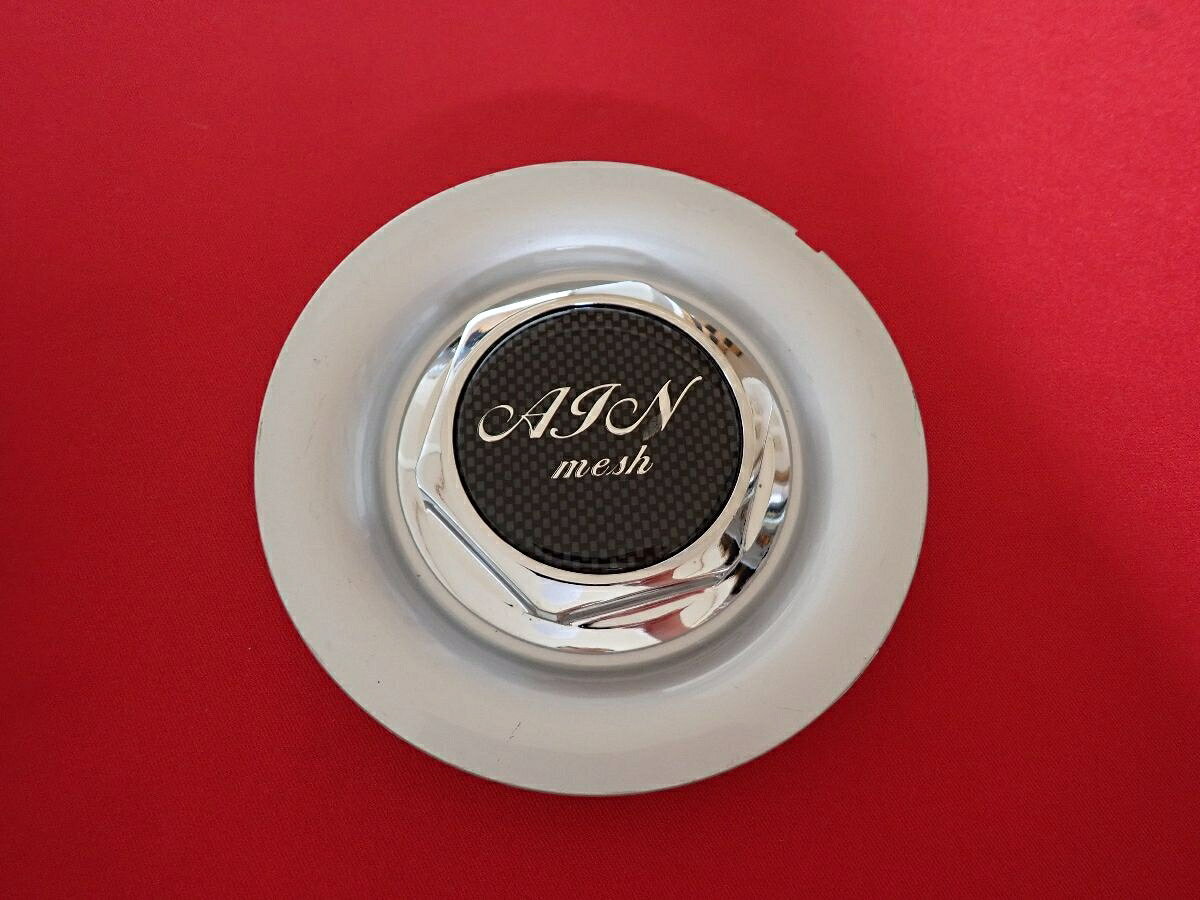 ●商品情報 AIN mesh 中古センターキャップ1枚の出品です。全体的にキズがあります。プラスチック製、銀色×黒色です。刻印 AC-103☆キャップを傷つけてしまった方、破損してしまった方、いつの間にか知らないうちに飛んで行って失くしてしまった方、経年劣化により使用出来なくなってしまった方など、単品でお探しの方におススメです！！☆【寸法・程度について】【程度について】キズ等の程度につきましては画像にてご確認ください。表記は省略させて頂いておりますのでご了解ください。【寸法】※すべて実測値です画像にてご確認下さい。測定個所は下記の部分となります。全幅(直径)・裏面取付部径・厚さ(高さ)ジャンクBP5205710 社外 キャップ 商品番号 P005205710 （お問い合わせの際にはこの番号をお伝え下さい） 部品名 キャップ 証明書 無 保証書 なし 取扱説明書 無 当店評価 ジャンクB スペック 送料（税別） 1,000円 ※沖縄県や離島の場合は中継料が加算されます 当店は中古専門店です。商品画像をよくご確認の上ご購入下さい。 お気に召しませんでしたか？ 当店には数万点の商品があります。 他の商品もぜひご検討ください。 この店舗の他の商品も見てみる