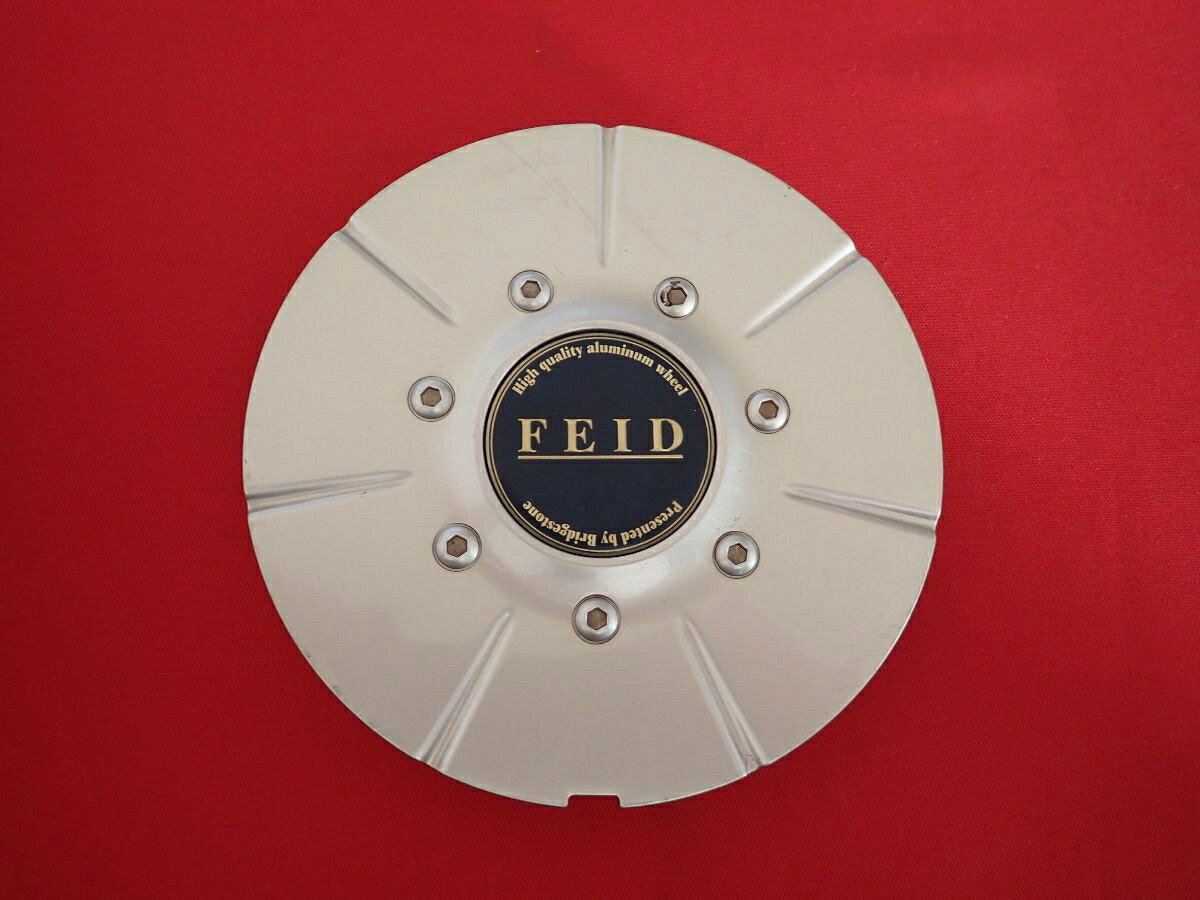 ●商品情報 FEID 中古センターキャップ1枚の出品です。全体的にキズがあります。プラスチック製、銀色×青色です。刻印 BC-678 31500389☆キャップを傷つけてしまった方、破損してしまった方、いつの間にか知らないうちに飛んで行って失くしてしまった方、経年劣化により使用出来なくなってしまった方など、単品でお探しの方におススメです！！☆【寸法・程度について】【程度について】キズ等の程度につきましては画像にてご確認ください。表記は省略させて頂いておりますのでご了解ください。【寸法】※すべて実測値です画像にてご確認下さい。測定個所は下記の部分となります。全幅(直径)・裏面取付部径・厚さ(高さ)ジャンクCP5205867 社外 キャップ 商品番号 P005205867 （お問い合わせの際にはこの番号をお伝え下さい） 部品名 キャップ 証明書 無 保証書 なし 取扱説明書 無 当店評価 ジャンクC スペック 送料（税別） 1,000円 ※沖縄県や離島の場合は中継料が加算されます 当店は中古専門店です。商品画像をよくご確認の上ご購入下さい。 お気に召しませんでしたか？ 当店には数万点の商品があります。 他の商品もぜひご検討ください。 この店舗の他の商品も見てみる