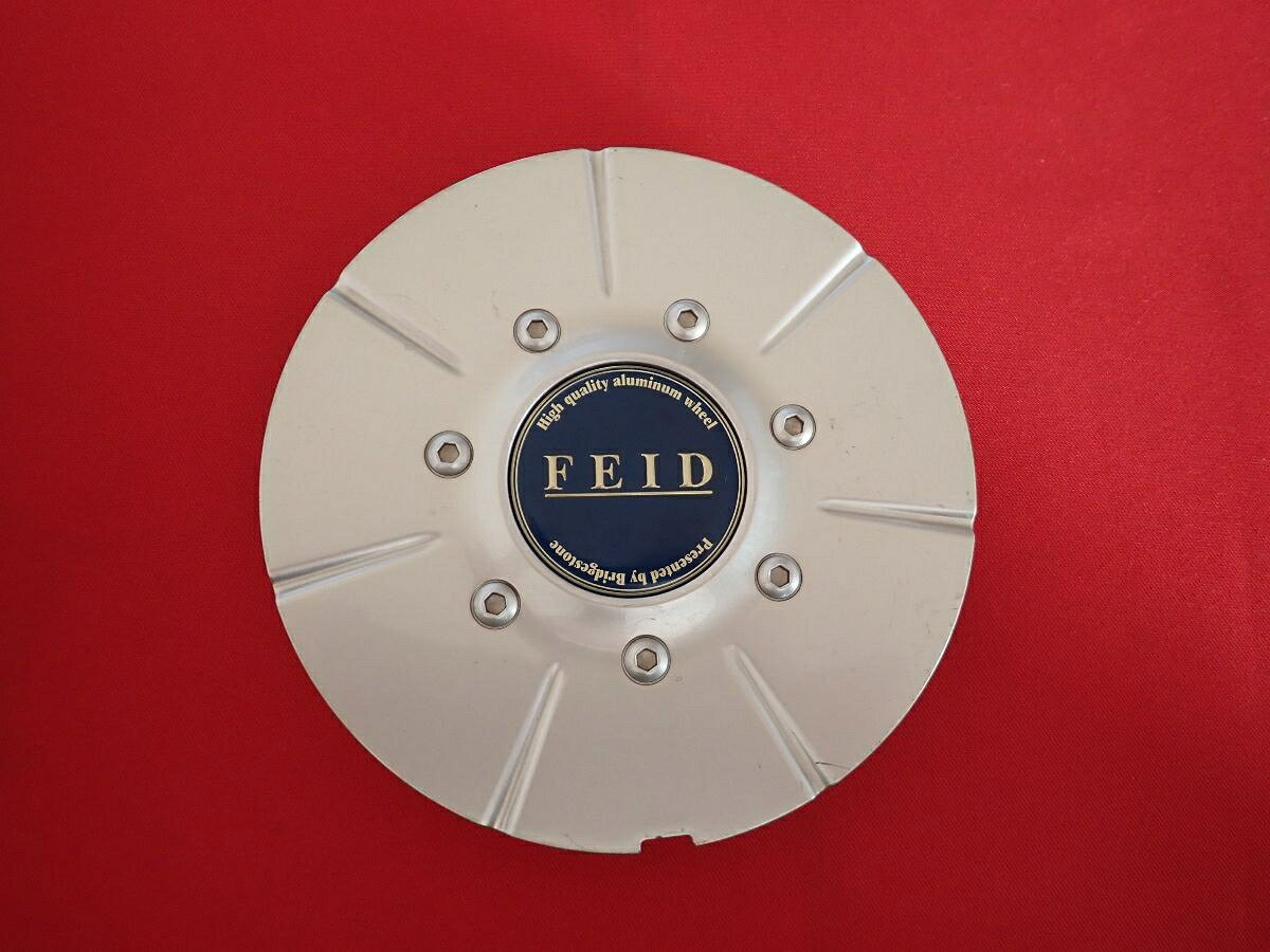 ●商品情報 FEID 中古センターキャップ1枚の出品です。全体的にキズがあります。プラスチック製、銀色×青色です。刻印 BC-678 31500389☆キャップを傷つけてしまった方、破損してしまった方、いつの間にか知らないうちに飛んで行って失くしてしまった方、経年劣化により使用出来なくなってしまった方など、単品でお探しの方におススメです！！☆【寸法・程度について】【程度について】キズ等の程度につきましては画像にてご確認ください。表記は省略させて頂いておりますのでご了解ください。【寸法】※すべて実測値です画像にてご確認下さい。測定個所は下記の部分となります。全幅(直径)・裏面取付部径・厚さ(高さ)ジャンクCP5205869 社外 キャップ 商品番号 P005205869 （お問い合わせの際にはこの番号をお伝え下さい） 部品名 キャップ 証明書 無 保証書 なし 取扱説明書 無 当店評価 ジャンクC スペック 送料（税別） 1,000円 ※沖縄県や離島の場合は中継料が加算されます 当店は中古専門店です。商品画像をよくご確認の上ご購入下さい。 お気に召しませんでしたか？ 当店には数万点の商品があります。 他の商品もぜひご検討ください。 この店舗の他の商品も見てみる
