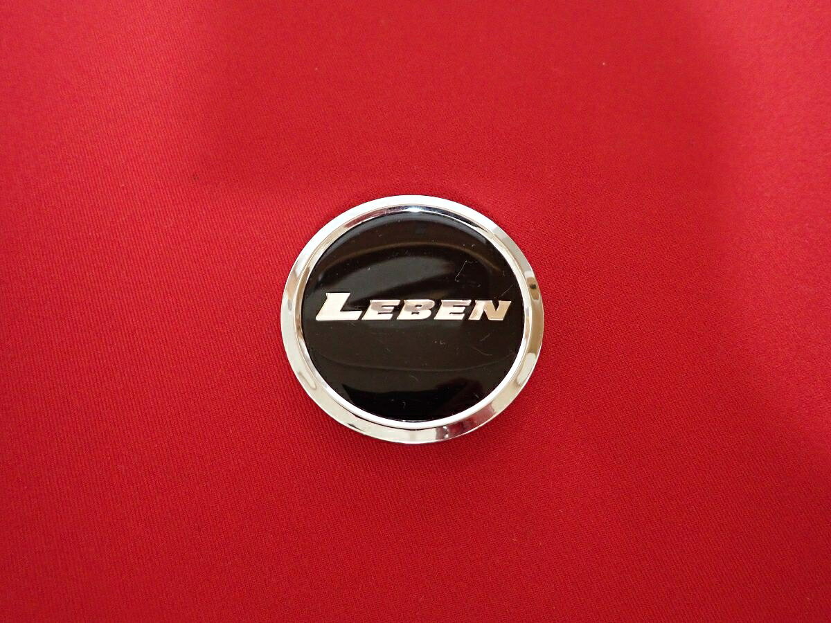 ●商品情報 LEBEN レーベン 中古センターキャップ1枚の出品です。全体的にキズ、へこみまたはひずみがあります。プラスチック製、メッキ色×黒色です。刻印 4426K59☆キャップを傷つけてしまった方、破損してしまった方、いつの間にか知らないうちに飛んで行って失くしてしまった方、経年劣化により使用出来なくなってしまった方など、単品でお探しの方におススメです！！☆【寸法・程度について】【程度について】キズ等の程度につきましては画像にてご確認ください。表記は省略させて頂いておりますのでご了解ください。【寸法】※すべて実測値です画像にてご確認下さい。測定個所は下記の部分となります。全幅(直径)・裏面取付部径・厚さ(高さ)ジャンクCP5205964 社外 キャップ 商品番号 P005205964 （お問い合わせの際にはこの番号をお伝え下さい） 部品名 キャップ 証明書 無 保証書 なし 取扱説明書 無 当店評価 ジャンクC スペック 送料（税別） 1,000円 ※沖縄県や離島の場合は中継料が加算されます 当店は中古専門店です。商品画像をよくご確認の上ご購入下さい。 お気に召しませんでしたか？ 当店には数万点の商品があります。 他の商品もぜひご検討ください。 この店舗の他の商品も見てみる