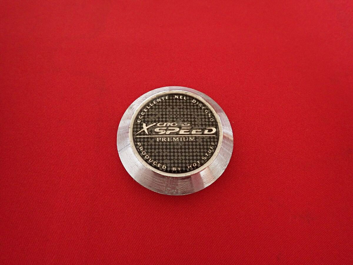●商品情報 HOT STUFF CROSS SPEED PREMIUM中古センターキャップ1枚の出品です。全体的にキズ、変色またはくすみがあります。プラスチック製、メッキ色×黒色です。刻印 MCS65NA19☆キャップを傷つけてしまった方、破損してしまった方、いつの間にか知らないうちに飛んで行って失くしてしまった方、経年劣化により使用出来なくなってしまった方など、単品でお探しの方におススメです！！☆【寸法・程度について】【程度について】キズ等の程度につきましては画像にてご確認ください。表記は省略させて頂いておりますのでご了解ください。【寸法】※すべて実測値です画像にてご確認下さい。測定個所は下記の部分となります。全幅(直径)・裏面取付部径・厚さ(高さ)ジャンクCP5206942 社外 キャップ 商品番号 P005206942 （お問い合わせの際にはこの番号をお伝え下さい） 部品名 キャップ 証明書 無 保証書 なし 取扱説明書 無 当店評価 ジャンクC スペック 送料（税別） 1,000円 ※沖縄県や離島の場合は中継料が加算されます 当店は中古専門店です。商品画像をよくご確認の上ご購入下さい。 お気に召しませんでしたか？ 当店には数万点の商品があります。 他の商品もぜひご検討ください。 この店舗の他の商品も見てみる