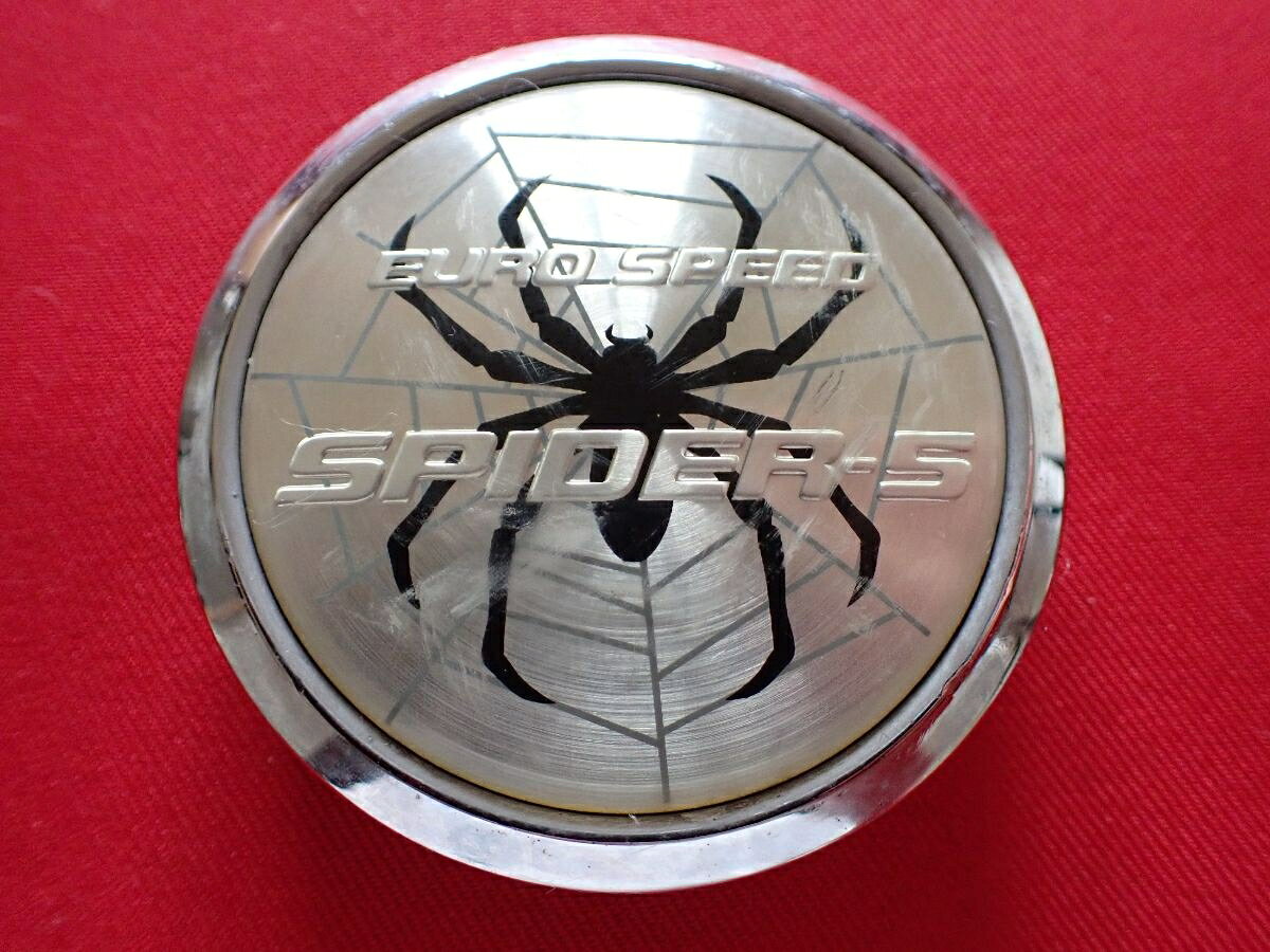 ●商品情報 EURO SPEED SPIDER-5 中古センターキャップ1枚の出品です。全体的にキズがあります。メッキ色×金色です。刻印 MCS60NA51☆キャップを傷つけてしまった方、破損してしまった方、いつの間にか知らないうちに飛んで行って失くしてしまった方、経年劣化により使用出来なくなってしまった方など、単品でお探しの方におススメです！！☆【寸法・程度について】【程度について】キズ等の程度につきましては画像にてご確認ください。表記は省略させて頂いておりますのでご了解ください。【寸法】※すべて実測値です画像にてご確認下さい。測定個所は下記の部分となります。全幅(直径)・裏面取付部径・厚さ(高さ)ジャンクBP5207213 社外 センターキャップ 商品番号 P005207213 （お問い合わせの際にはこの番号をお伝え下さい） 部品名 センターキャップ 証明書 無 保証書 なし 取扱説明書 無 当店評価 ジャンクB スペック 送料（税別） 1,000円 ※沖縄県や離島の場合は中継料が加算されます 当店は中古専門店です。商品画像をよくご確認の上ご購入下さい。 お気に召しませんでしたか？ 当店には数万点の商品があります。 他の商品もぜひご検討ください。 この店舗の他の商品も見てみる