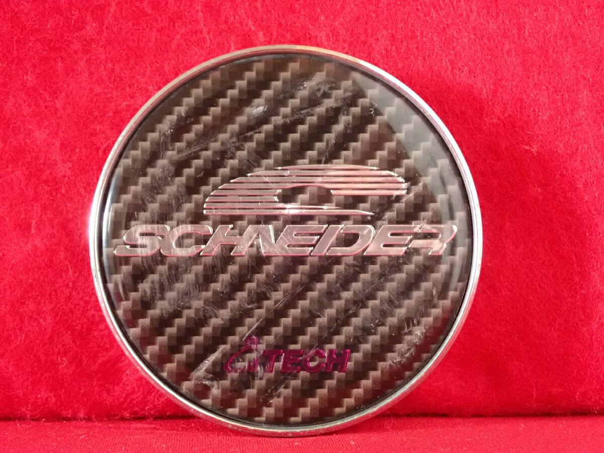 ●商品情報 SCHNEIDER シュナイダー 中古センターキャップ1枚の出品です。全体的にキズ、へこみまたはひずみがあります。プラスチック製です。刻印 12011445F-1☆キャップを傷つけてしまった方、破損してしまった方、いつの間にか知らないうちに飛んで行って失くしてしまった方、経年劣化により使用出来なくなってしまった方など、単品でお探しの方におススメです！！☆【寸法・程度について】【程度について】キズ等の程度につきましては画像にてご確認ください。表記は省略させて頂いておりますのでご了解ください。【寸法】※すべて実測値です画像にてご確認下さい。測定個所は下記の部分となります。全幅(直径)・裏面取付部径・厚さ(高さ)ジャンクCP5207995 社外 センターキャップ 商品番号 P005207995 （お問い合わせの際にはこの番号をお伝え下さい） 部品名 センターキャップ 証明書 無 保証書 なし 取扱説明書 無 当店評価 ジャンクC スペック 送料（税別） 1,000円 ※沖縄県や離島の場合は中継料が加算されます 当店は中古専門店です。商品画像をよくご確認の上ご購入下さい。 お気に召しませんでしたか？ 当店には数万点の商品があります。 他の商品もぜひご検討ください。 この店舗の他の商品も見てみる