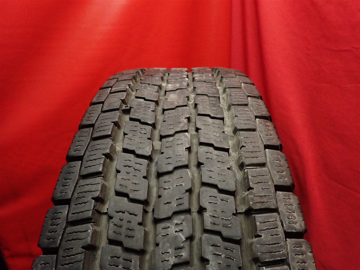 楽天市場】スタッドレス キャラバン 195/80r15 中古の通販