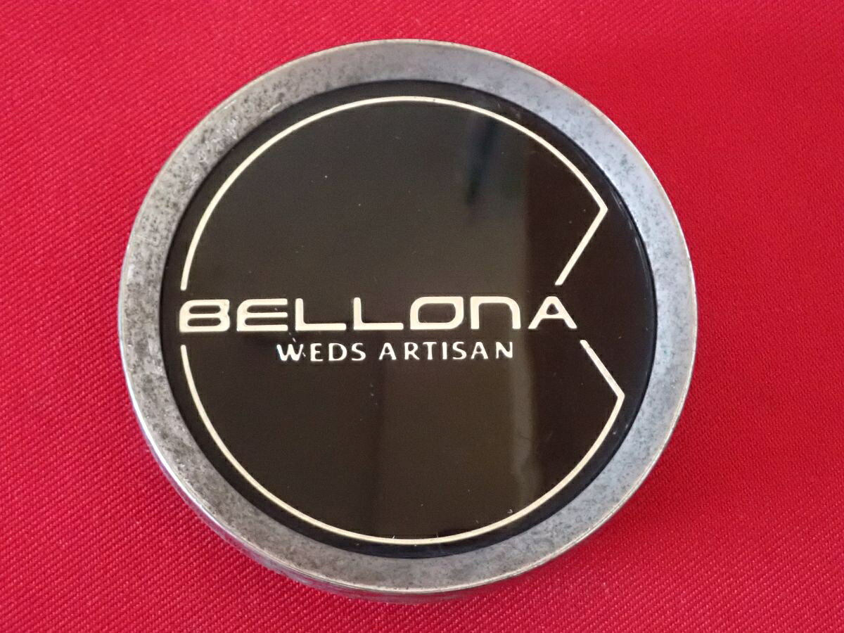 ●商品情報 Weds BELLONA ウェッズ ベローナ中古センターキャップ1枚の出品です。全体的にキズ、変色またはくすみがあります。プラスチック製、黒色×メッキ色です。刻印 8B828☆キャップを傷つけてしまった方、破損してしまった方、いつの間にか知らないうちに飛んで行って失くしてしまった方、経年劣化により使用出来なくなってしまった方など、単品でお探しの方におススメです！！☆【寸法・程度について】【程度について】キズ等の程度につきましては画像にてご確認ください。表記は省略させて頂いておりますのでご了解ください。【寸法】※すべて実測値です画像にてご確認下さい。測定個所は下記の部分となります。全幅(直径)・裏面取付部径・厚さ(高さ)ジャンクCP5209361 社外 センターキャップ 商品番号 P005209361 （お問い合わせの際にはこの番号をお伝え下さい） 部品名 センターキャップ 証明書 無 保証書 なし 取扱説明書 無 当店評価 ジャンクC スペック 送料（税別） 1,000円 ※沖縄県や離島の場合は中継料が加算されます 当店は中古専門店です。商品画像をよくご確認の上ご購入下さい。 お気に召しませんでしたか？ 当店には数万点の商品があります。 他の商品もぜひご検討ください。 この店舗の他の商品も見てみる