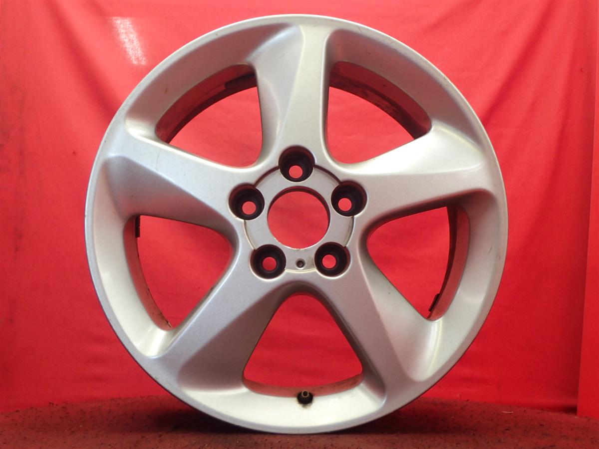 トラヴィック 純正5本スポーク 6Jx16 +49 5/110 シルバー(銀色)系