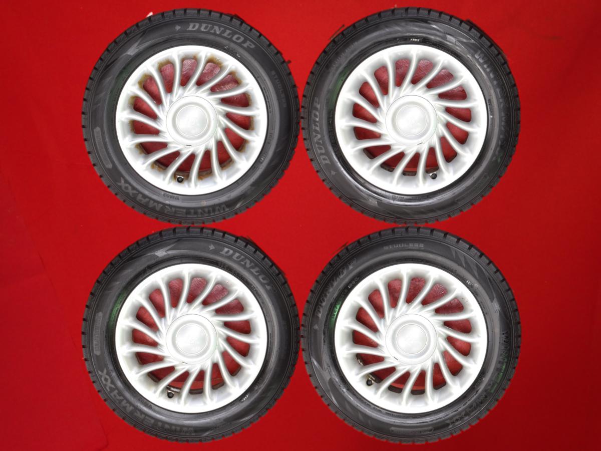 ダンロップ ウィンター MAXX 02(WM02) DUNLOP WINTER MAXX 02 185/65R15 88Q bB (30系)純正 6Jx15 +39 4/100 シルバー(銀色)系 bB イスト カローラ フィールダー