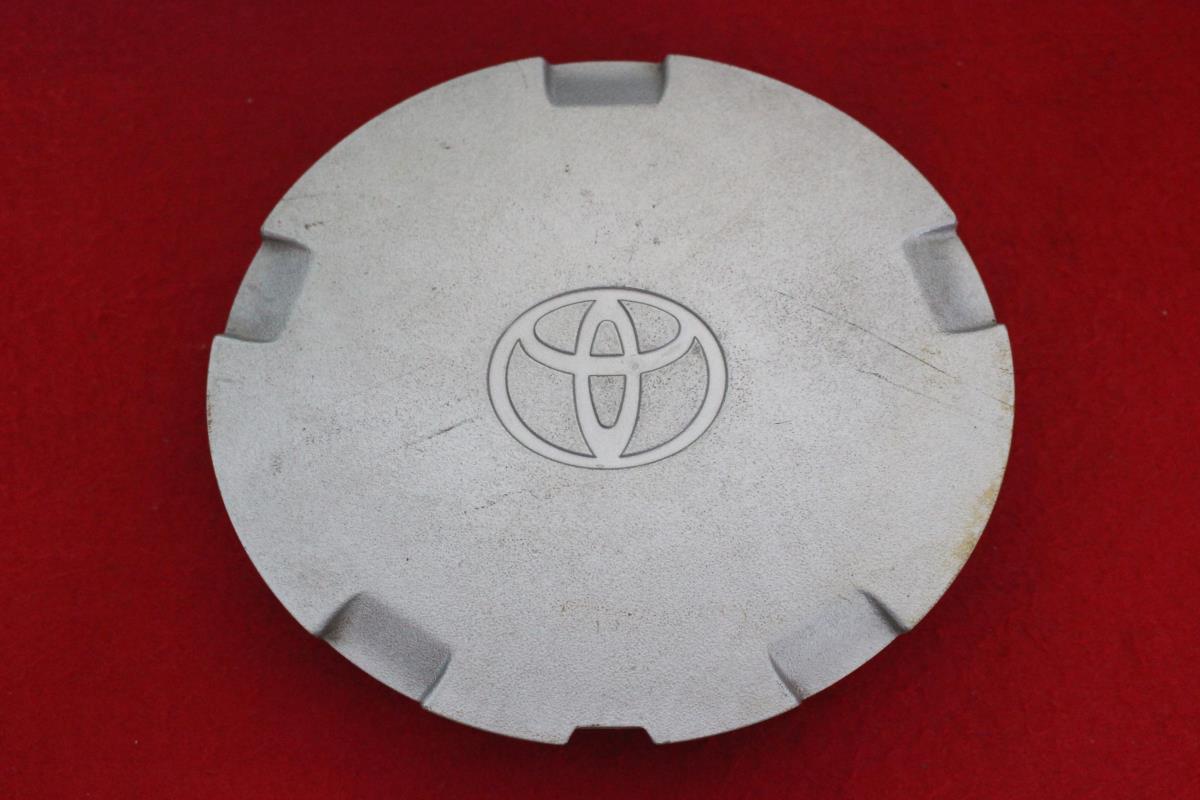 1枚 トヨタ/セリカ/カルディナ 純正 中古 ホイール センタープレート センターカバー エンブレム オーナメント cap