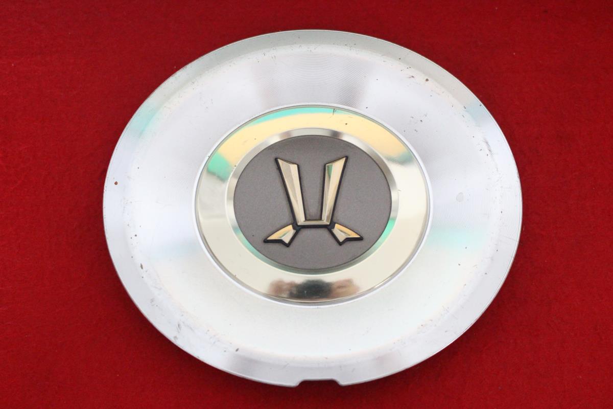 1枚 トヨタ/クレスタ（限定ゴールド） 純正 中古 ホイール センタープレート センターカバー エンブレム オーナメント cap