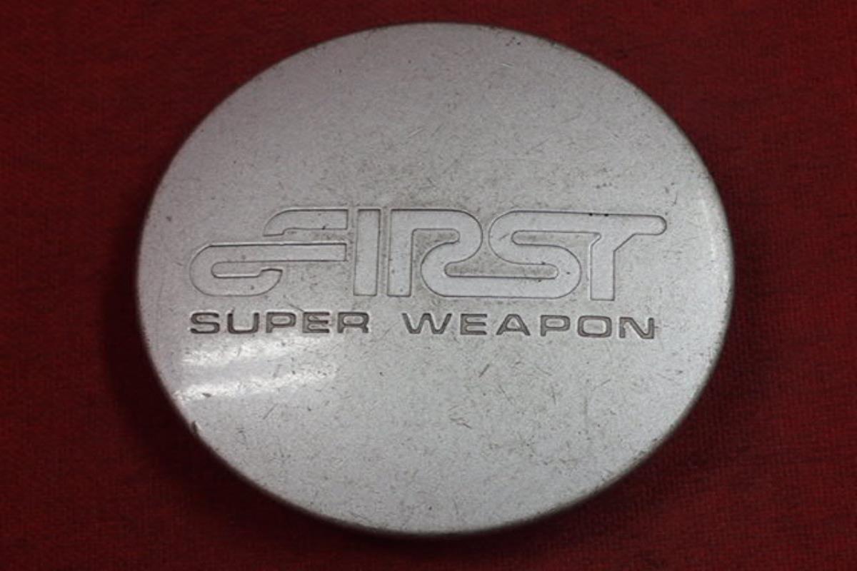 ●商品情報 SUPER　WEAPON　センターキャップ1枚画像の物が全てです。中古品の為、傷・サビ・シミ等ある物もございます。程度は画像にて確認して下さい。お探しの方、この機会に是非どうぞ！ジャンクBP4161総額 5000円+消費税 送料 1000円+消費税 社外 キャップ 商品番号 P000004161 （お問い合わせの際にはこの番号をお伝え下さい） 部品名 キャップ 証明書 無 保証書 なし 取扱説明書 無 当店評価 ジャンクB スペック 送料（税別） 1,000円 ※沖縄県や離島の場合は中継料が加算されます 当店は中古専門店です。商品画像をよくご確認の上ご購入下さい。 お気に召しませんでしたか？ 当店には数万点の商品があります。 他の商品もぜひご検討ください。 この店舗の他の商品も見てみる